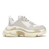 balencigas Balencigas Designer de luxe Triple S Hommes Femmes Chaussures de sport Semelle transparente Jaune Néon Vert Noir Blanc Bleu Arc-en-ciel Rose Baskets de sport 2023 DNA1