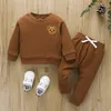 Kleidungssets Schöne Herbst Kinder Kinderkleidung für Jungen Mädchen Solide gerippte Langarm bestickte Bären SweatshirtsLange Hosen Trainingsanzüge 221125