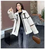 Pelliccia da donna 2022 Giacca invernale in pelle scamosciata Cappotto da donna Caldo lana d'agnello Parka Donna Agnello Velluto Finto PU Cappotto Bomber da locomotiva da donna