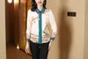 البلوزات النسائية المتطورة بشكل خاص بشكل خاص طوال الموسم Mulberry Silk Giraffe Print Women Noble Slim Slim Slim Workwear Top Shirt Blouse