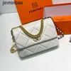 Kvinnors lyxväska butik 80% Factory Wholesale Retail Bag Women's Small Fragrance Style Daling Lattice Chain Msenger New Sheep Portable One Shoulder Leather