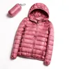 Piumino da donna Parka Giacca invernale da donna Giacche corte Ultra-leggero sottile con cappuccio Cappotto anatra bianca sottile caldo Parka Capispalla femminile 221125