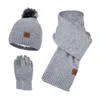 Design moda inverno sciarpa lavorata a maglia cappello guanti set spessi caldi berretti berretti cappelli per le donne all'aperto neve equitazione ragazza 3 pezzi set