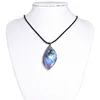 Labradorite naturelle originale pierre pendentif forme de feuille polie pierre d'énergie de guérison augmenter le charme bijoux unisexe