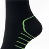 Chaussettes pour hommes Compression rayée Automne Hiver Hommes Sports Courir sur les bas du genou Circulation Athlétique Œdème Varices