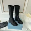 2022 Botines de lujo Botas de cuero cepillado y Re-Nylon Botas de tobillo de moda para mujer Botas Martin Botas con cordones Bota de motocicleta Botas de combate Zapatos planos para mujer