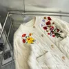 Women's Knits Tees designer 22ss inizio autunno nuovo marchio di moda gu pasta fritta twist ricamo fiore maglia girocollo maglione donna cardigan 59EL