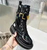 2022 Designer Fendyity Boots Schoenen naakt zwart puntige teen midden hiel lange korte laarzen schoenen nmk