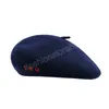 Womens Beret Cap Fur Fur سميكة اللون القبعات الشتوية المحبوكة للنساء حجم كبير 60 سم Gorras