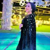 Abiti da sera musulmani in velluto nero vintage Piega con strascico laterale in cristallo Abito da cerimonia formale Plus Size Arabo Dubai Vestido de novia