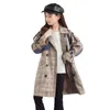 Tench Coats Girls Plaid Windbreaker Spring Autumn Outwear Fashion Doublebreased Top Top Top Midlength Patchware Betch Belt Trench Coat 414y 221125
