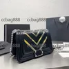 V-line Designer Moda Mulheres Luxo Bag Crossbody Flap Leatra de couro versátil de grande capacidade One Makeup Bag Multi Pochettes Moeda de moeda 25cm