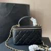 Womens Designer Top Handle Totes Vanity Box Bags Gold Metal Hardware Matelasse Chain Crossbody Shoulder Card Holder Large Capacity Cosmetic Case Handbag 17.5X10.5CM