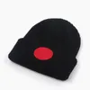 Épaissir chaud fourrure dames Pom chapeaux bonnet hiver pour les femmes tricoté chapeau femme Pompon avec Pompon R6