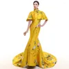 Этническая одежда Желтая пятно винтаж Cheongsam Длинно современное китайское традиционное плать