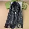 2022 Модные шарф дизайнерские шарфы Зимние мужчины Женщины Женщины G Теплые обертывания мягкие толстые шарфы шали 100% кашемирные шарфы с метками
