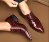 Ubieranie buty patentowe skórzane formalne derby spiczaste palce bzdur rzeźbiony koronkowy męski ślub męski ślub