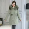 Trench da donna Parka lungo sottile Parka invernale femminile con cappuccio solido Giacca casual 2022 Fodera in lana spessa con collo in pelliccia Capispalla