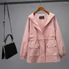 Casacos de trincheira feminina 2022 Spring Coat Women Women coreano com capuz Windbreaker Autumn Zipper Cardigan Beige Black Outerwear Roupas femininas