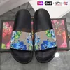 Mode mens designer tofflor kvinnor glider sandaler lyxskor kvinnor sneakers sandal sommar strand glid platt med l￥da blommor l￤der