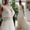 Boho Backless Wedding Dress 2023 V Neck Beach Lace Bruidaljurken Elegante Boheemse Tule A Line Bruid Jurken Robe de Mariage