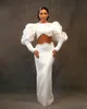 Dubaï Arabe Aso Ebi Blanc Gaine Robes De Bal Longues Pour Les Femmes Perles Illusion Bateau Cou Soirée Formelle Deuxième Réception Anniversaire Robes De Fiançailles Robe