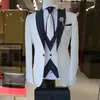 Men's Suits Blazers Men 3 Pieces Slim Groom Wedding Set Fashion Designs White Business Jacket Vest Royal Gold Pants Dress Tuxedo 221124