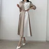 Robes décontractées Robe longue Vintage coréen Chic Slim revers Hit couleur simple bouton robes élégantes pour les femmes à manches courtes robes Femme 221126