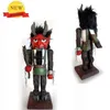 زخارف الحديقة Krampus Nutcracker Puppet الأوروبية الراتنجات الحرف Ngau Tau الوجه البشري Nutcracker عيد الميلاد غرفة المعيشة هدية 221126