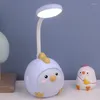 Lámparas de mesa USB recargable LED Lámpara de luz nocturna Cute Chick Escritorio de dibujos animados Protección ocular Ahorro de energía Lectura