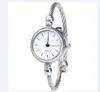 8 стиля Quartz Ladies Watch Man Woman White Black Fashion Bracelet Bracelet Watch Bracelet Watches262287751