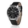Montre-bracelets Luxury Men's Business Watch Roman Scale en alliage de haute qualité Sangle de cuir authentique Imperpose Quartz décontracté