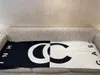 12 1 スタイルシルクスカーフヘッドスカーフ女性の冬の豪華なシルクハイエンドクラシックレターパターンデザイナーショールスカーフ新しいギフトに合わせやすいソフトタッチ