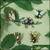 Pinnen broches insecten emailbroche pin cartoon colorf vlinder mot met madeliefje prachtige vrouwen badge sieraden vintage flowe dhgarden dhrfz