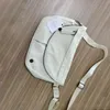 LL Festival Bag Zipper Outdoor Crossbody har justerbar rem Yoga påsar Vattenavvisande mikrokvinnor axelväska285d