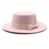 Bérets Casquette Femme Chapeaux Feutre Bowler Mode 2022 Pour Hommes Panama Fedoras Designer Chapelle Plage Élégant Mariage Photo Chapeau Fascinateur