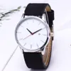HBP Quartz Leather Strap Watches Watches Vintage Hot Style Geny Genidation Gending Menwatches Montres de Luxe