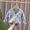 Kardigan Autumn Winter Kidat Sweter Płaszcze swobodne 1-5 lat ubranie dla niemowląt ciepłe chłopcy dziecięce dziecięce znaki dla dziewcząt 221128