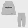 Familjsmatchande kl￤der 100% Cotton Kids Hooded Sweatshirts Track Pants Two Piece Set Tracksuits Children Sweatsuits Solid Sports Hoodie Autumn Clothing 221125