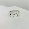 Kvinnors designer Hip Hop Rings lyxiga smycken män ring mode silver par ring klassisk dubbel bokstav ring bröllop kärlek ringer med låda