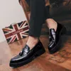 Jurk Schoenen heren casual zakelijke bruiloft formele jurk zwart lakleer platform schoenen oxfords bullock kwasten schoen brogue loafers zapato 221128