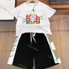 Luxuriöse Designer-Kleidungssets für Kinder, T-Shirts mit Monogramm, Shortst-Mode der britischen Modemarke für den Sommer, Kinderschätze und zweiteilige Baumwolloberteile für Mädchen