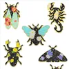 Pinnen broches insecten emailbroche pin cartoon colorf vlinder mot met madeliefje prachtige vrouwen badge sieraden vintage flowe dhgarden dhrfz