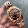 Högkvalitativ lyxdesigner Män 42mm guld Dial Watch Sky Automatisk mekanisk rörelse titta på rostfritt stål vattentätt safir titta på mode montre de luxe