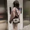 Çantalar çanta kadın yeni çok yönlü basılı haberci taşınabilir küçük kare çanta geniş bant mizaç bir omuz messenger
