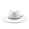 Berets Women's Hat Fedoras Men's Felt Wide Brim Panama Headgear 2022 Designer With Chain Chapel Beach Elegant Gentleman