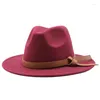 Boinas fedora feminina chapéu britânico estilo de moda branca mulher elegante cocar joker abeto wide 7cm