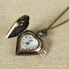 Pocket Watches 6092Gift Watch Casual Women Bronze Polished Heart Hollow Retro Tiny Shape Pedant Ladieschain