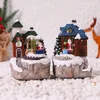 Decoratieve objecten Figurines Christmas Scene Snowy Village Huis met LED Light Musical Revolving Santa Claus 221129