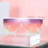 Óculos de sol, designer de marca de moda plana Top Square Mulheres de grandes dimensões Big Black Shades Gradiente Decoração de Sun Glasses